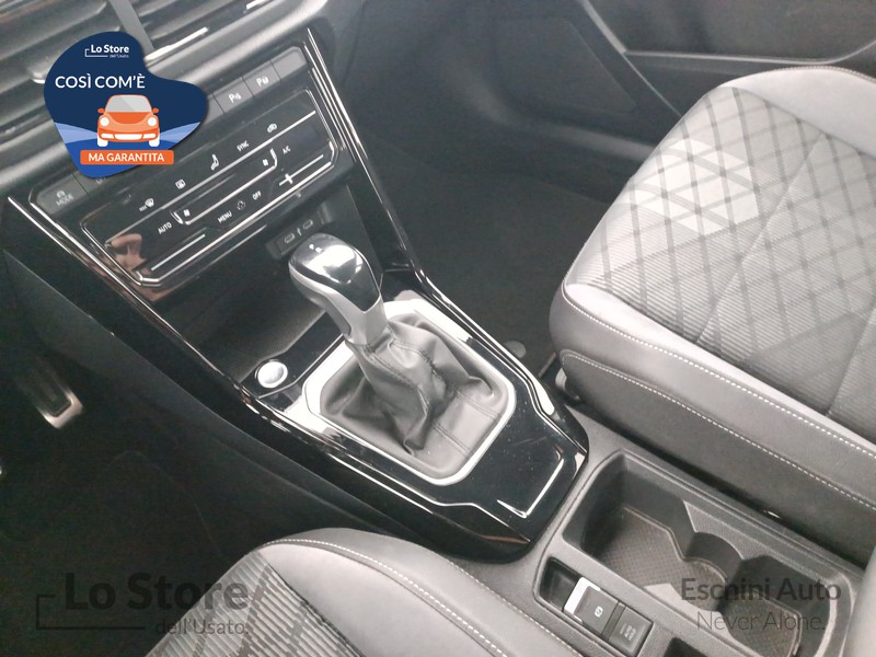 16 - Volkswagen T-Roc 2.0 tdi r-line 150cv dsg