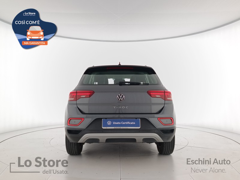 5 - Volkswagen T-Roc 1.0 tsi life 110cv