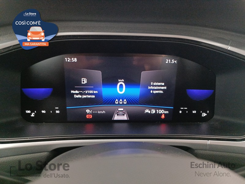 13 - Volkswagen T-Roc 1.0 tsi life 110cv