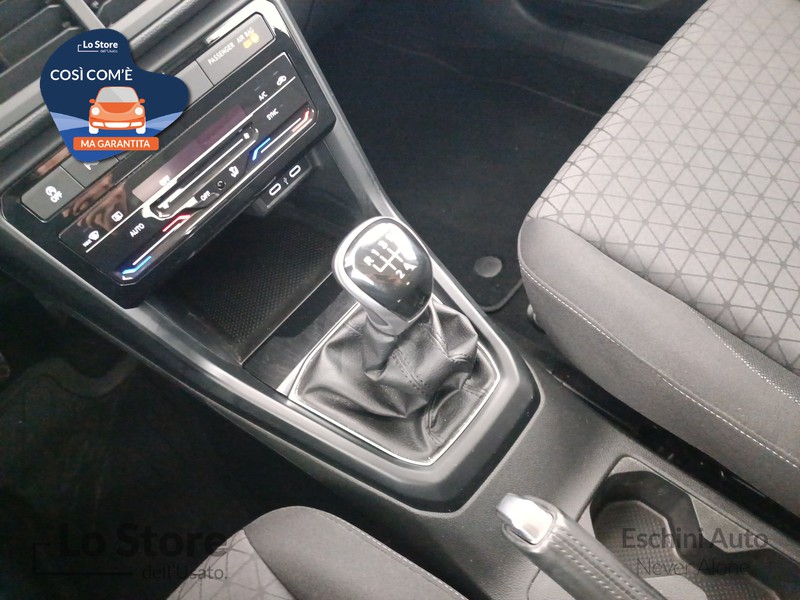 16 - Volkswagen T-Cross 1.0 tsi sport 95cv