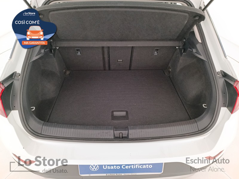 21 - Volkswagen T-Roc 1.0 tsi life 110cv