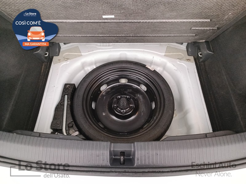 22 - Volkswagen T-Roc 1.0 tsi life 110cv