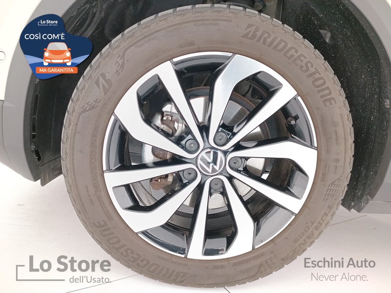 8 - Volkswagen T-Roc 1.0 tsi style 110cv