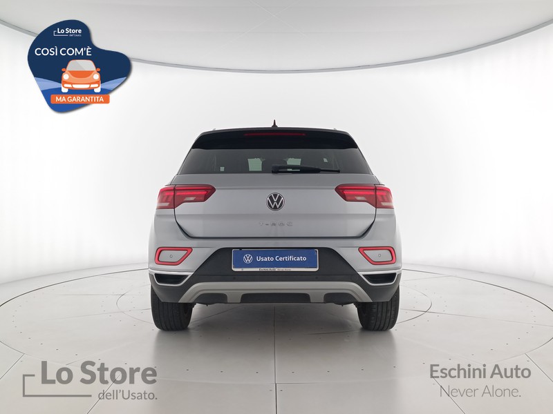 5 - Volkswagen T-Roc 1.0 tsi style 110cv