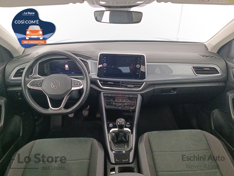 11 - Volkswagen T-Roc 1.0 tsi style 110cv