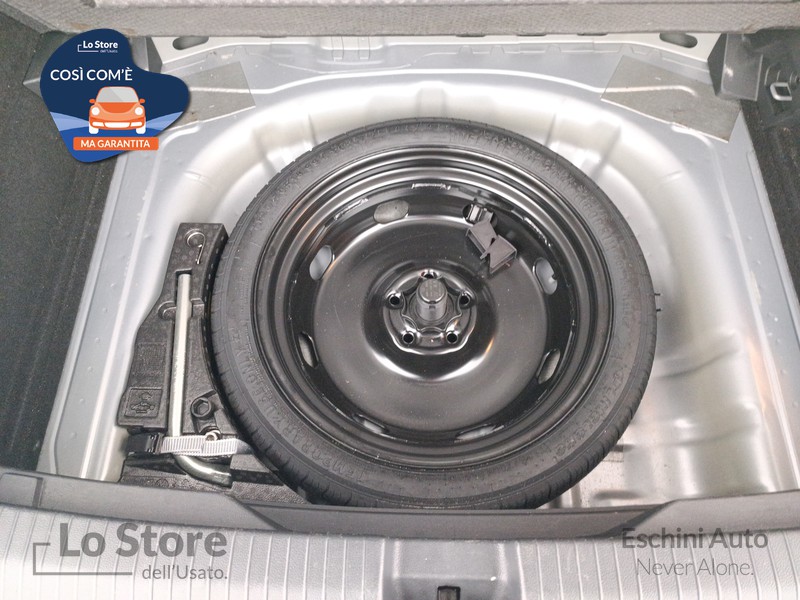 22 - Volkswagen T-Roc 1.0 tsi style 110cv