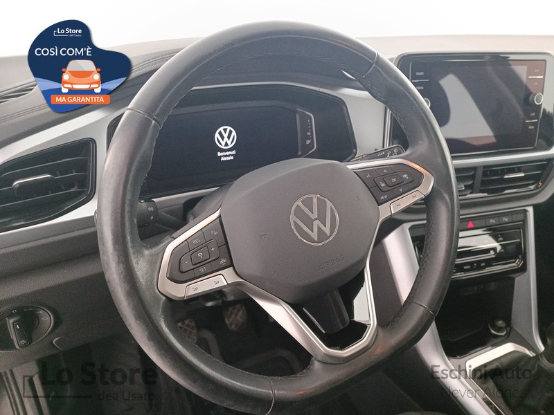 12 - Volkswagen T-Roc 1.0 tsi life 110cv