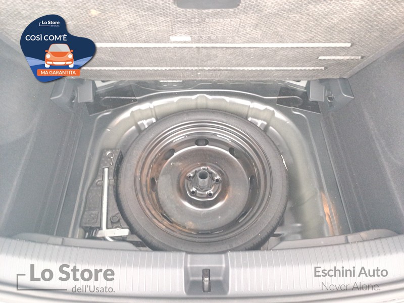 22 - Volkswagen T-Roc 1.0 tsi life 110cv