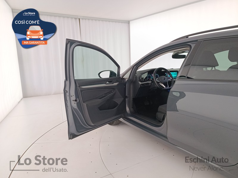 18 - Volkswagen Golf variant 1.0 etsi evo life 110cv dsg