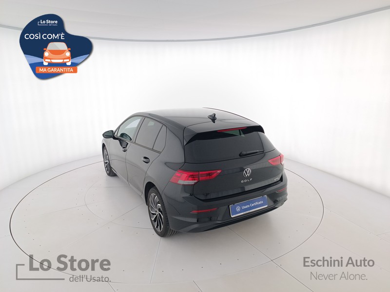 6 - Volkswagen Golf 1.0 etsi evo life 110cv dsg