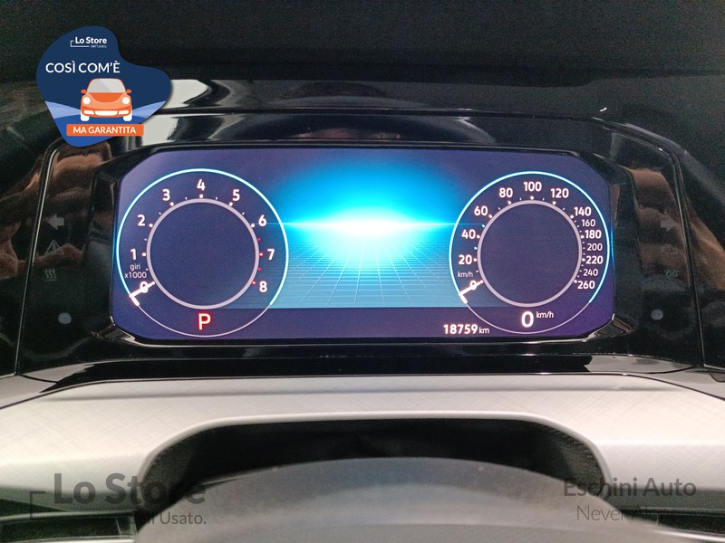 13 - Volkswagen Golf 1.0 etsi evo life 110cv dsg