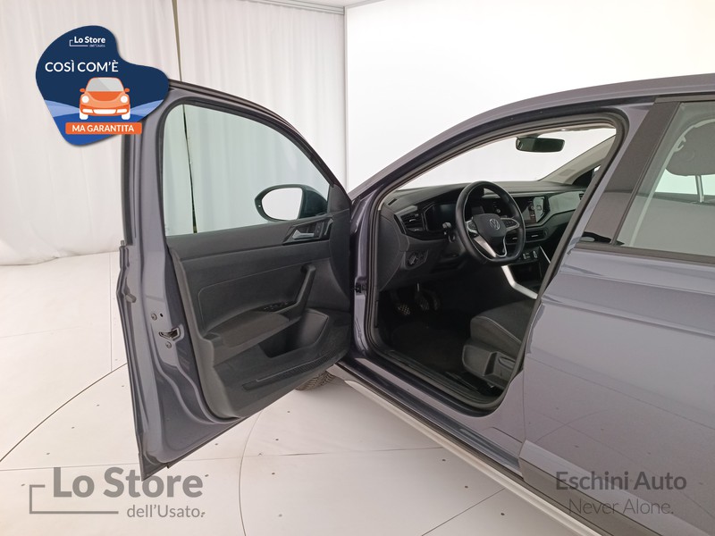 18 - Volkswagen Taigo 1.0 tsi life 110cv