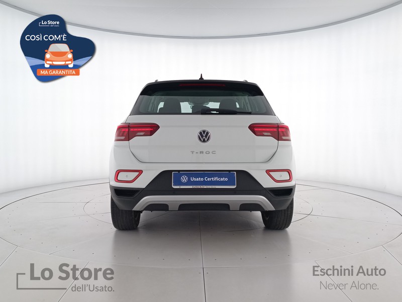 5 - Volkswagen T-Roc 1.0 tsi life 110cv