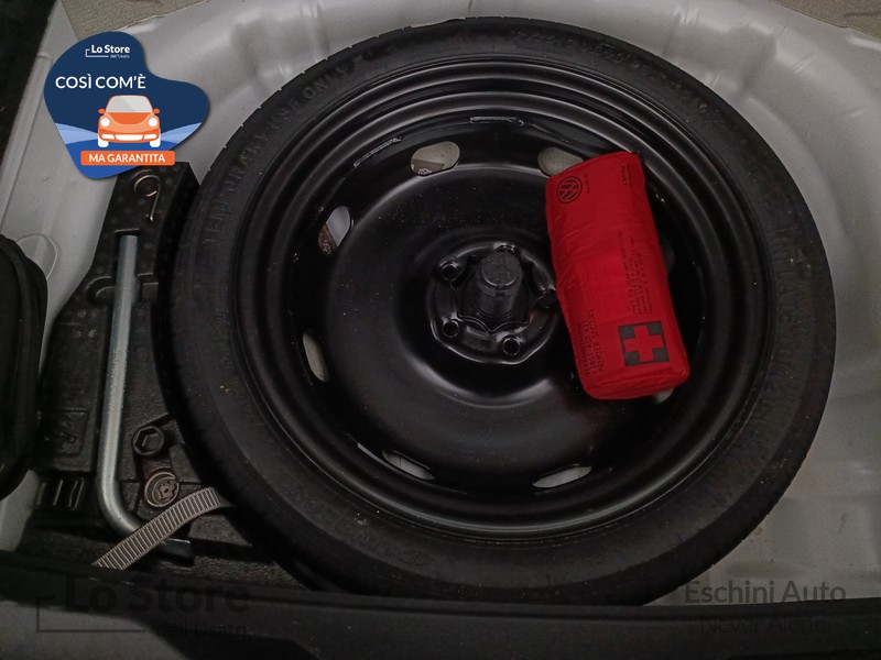 22 - Volkswagen T-Roc 1.0 tsi life 110cv