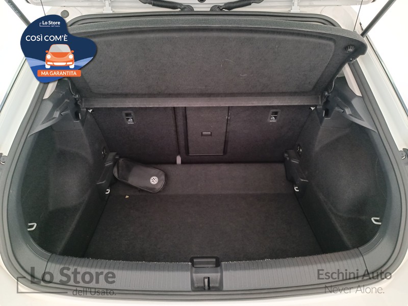 21 - Volkswagen T-Roc 1.0 tsi life 110cv