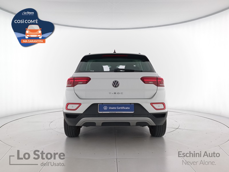 5 - Volkswagen T-Roc 1.0 tsi life 110cv