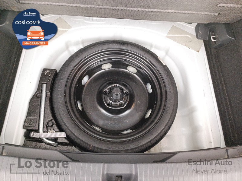 22 - Volkswagen T-Roc 1.0 tsi life 110cv