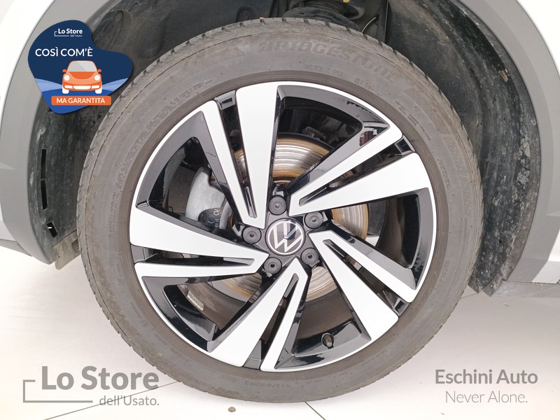 8 - Volkswagen T-Roc 2.0 tdi r-line 150cv dsg