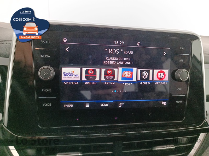 14 - Volkswagen T-Roc 2.0 tdi r-line 150cv dsg