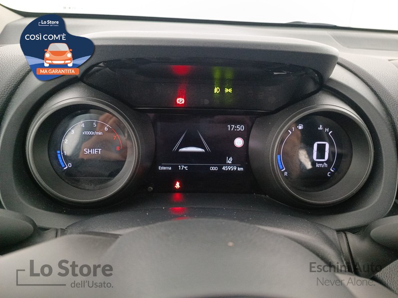 13 - Toyota Yaris 1.0 trend