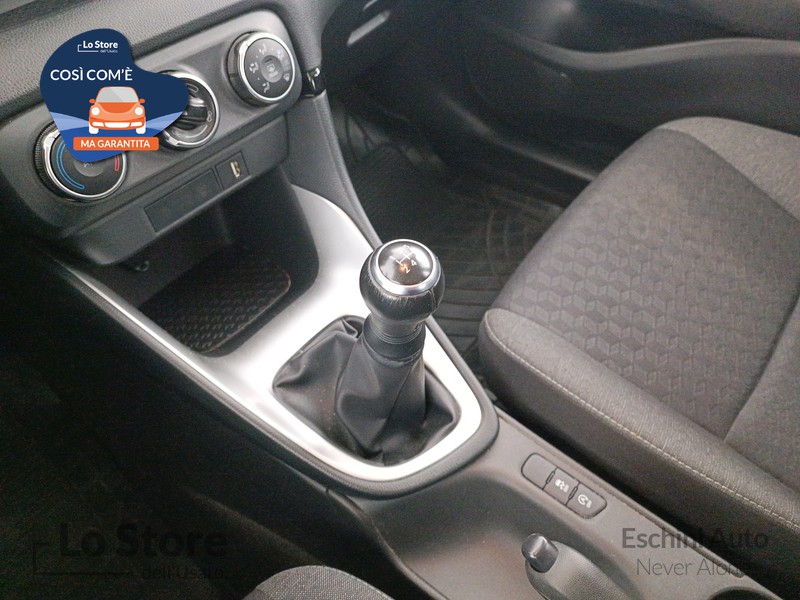 16 - Toyota Yaris 1.0 trend