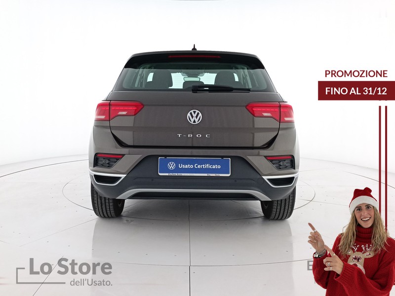 5 - Volkswagen T-Roc 1.0 tsi style 115cv