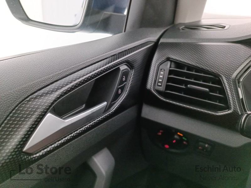 22 - Volkswagen T-Cross 1.0 tsi style 115cv