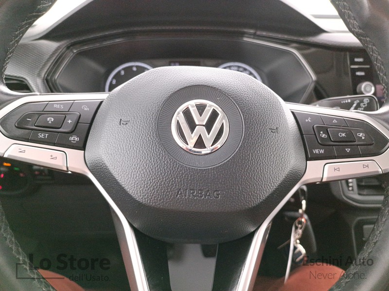 24 - Volkswagen T-Cross 1.0 tsi style 115cv