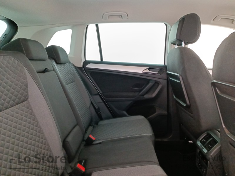 10 - Volkswagen Tiguan 2.0 tdi style 150cv dsg
