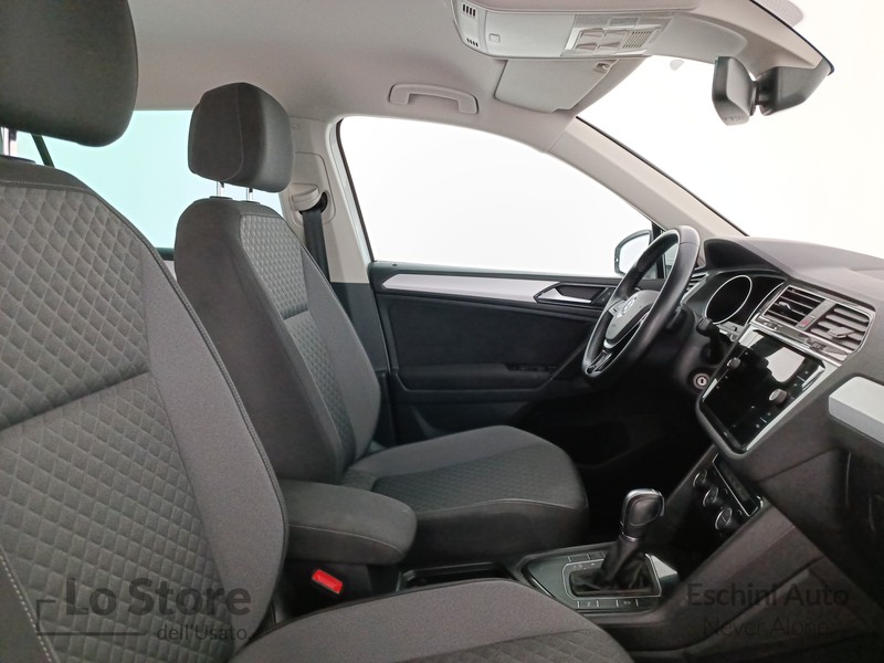11 - Volkswagen Tiguan 2.0 tdi style 150cv dsg