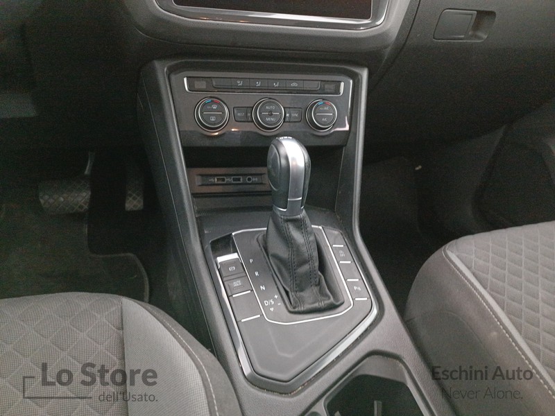 16 - Volkswagen Tiguan 2.0 tdi style 150cv dsg