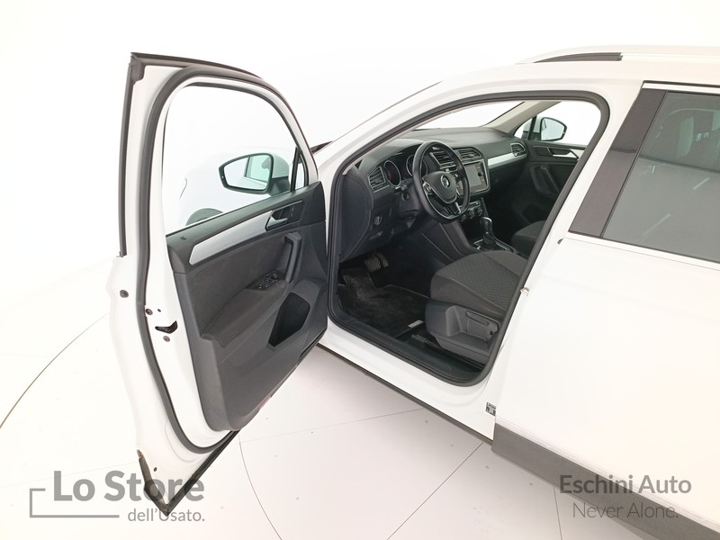 19 - Volkswagen Tiguan 2.0 tdi style 150cv dsg