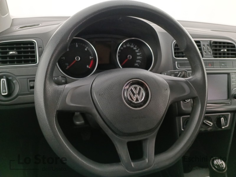 13 - Volkswagen Polo 5p 1.4 tdi comfortline 75cv