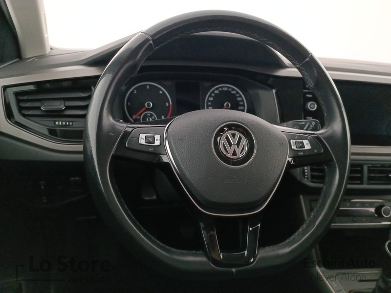 13 - Volkswagen Polo 5p 1.0 mpi comfortline 65cv