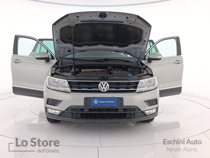 22 - Volkswagen Tiguan 1.6 tdi business 115cv