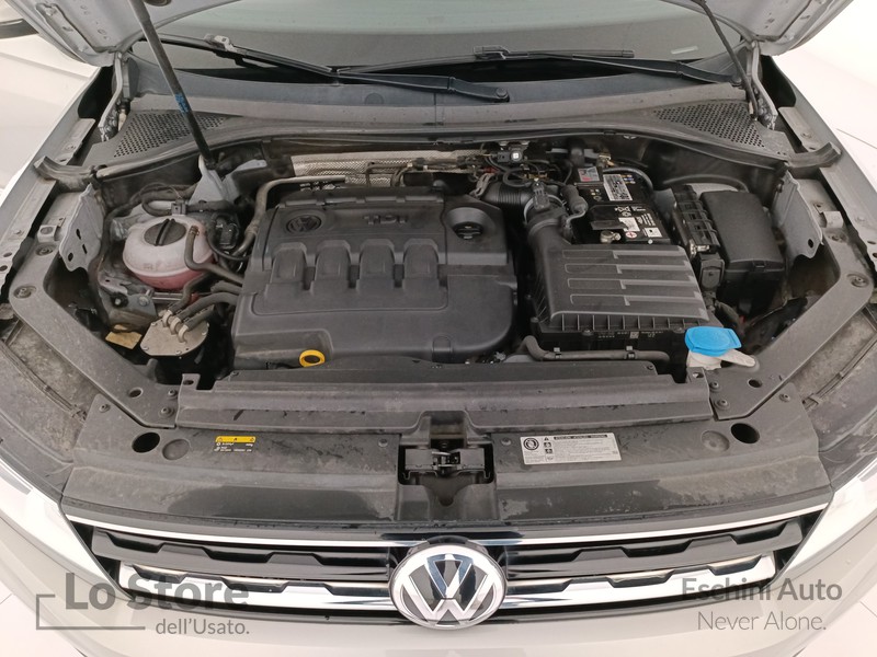 23 - Volkswagen Tiguan 1.6 tdi business 115cv