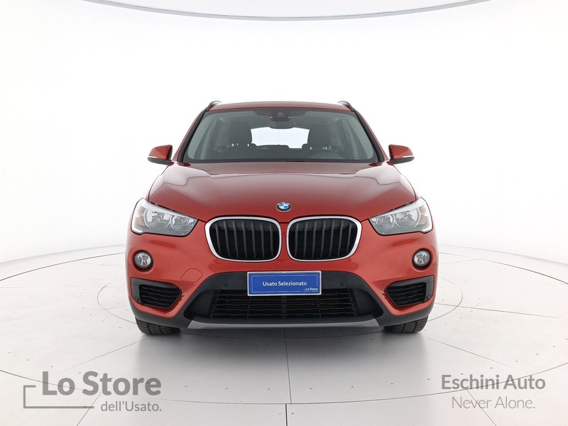 2 - BMW X1 sdrive16d