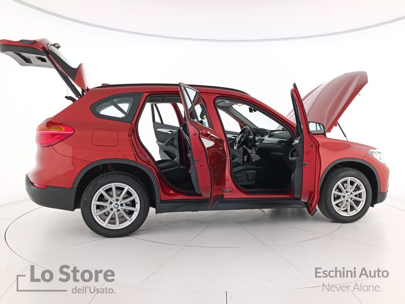 9 - BMW X1 sdrive16d