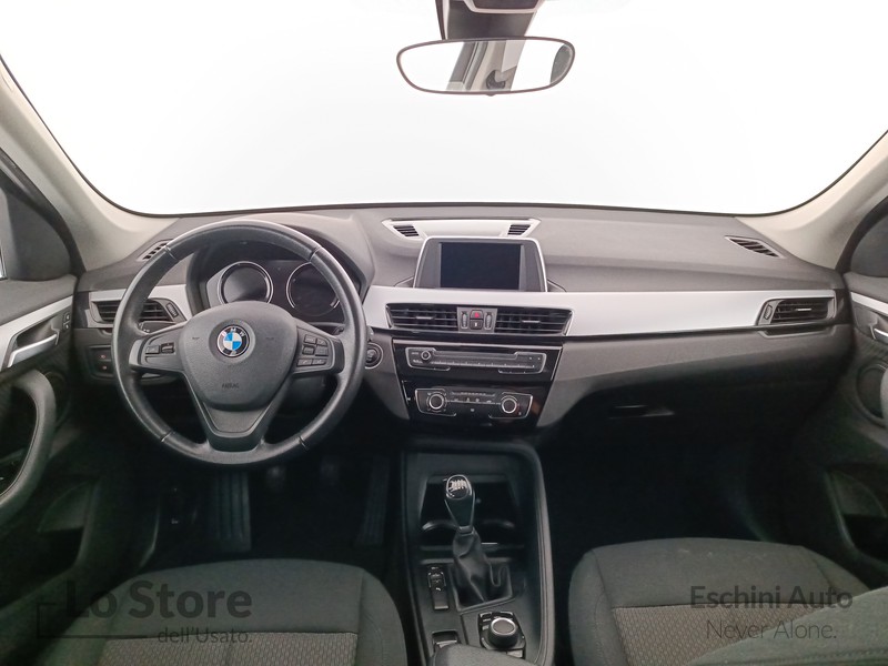 12 - BMW X1 sdrive16d