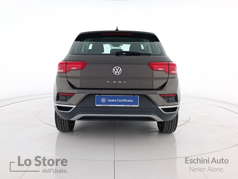 5 - Volkswagen T-Roc 1.0 tsi style 115cv