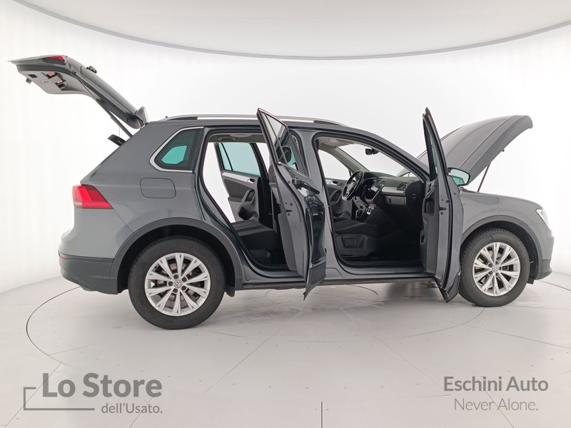 9 - Volkswagen Tiguan 2.0 tdi business 150cv dsg