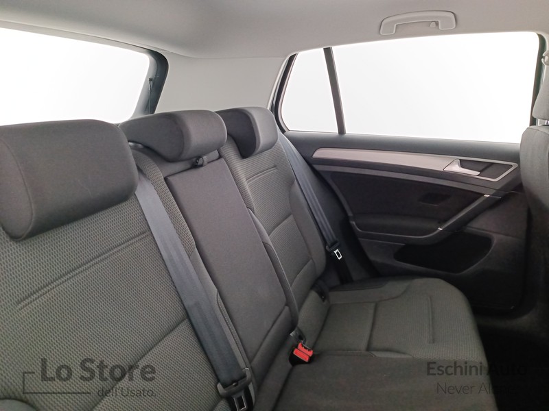 10 - Volkswagen Golf 5p 1.4 tgi comfortline business