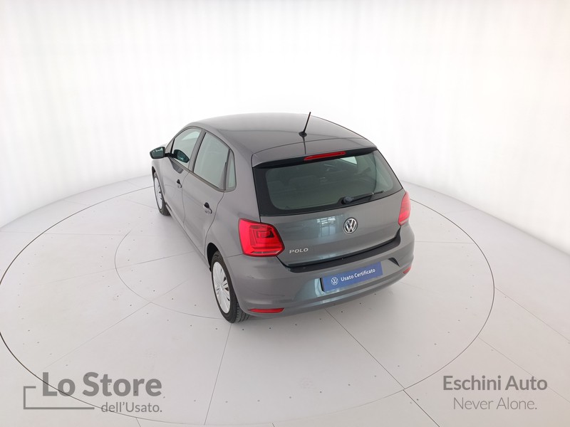 6 - Volkswagen Polo 5p 1.0 mpi comfortline 75cv