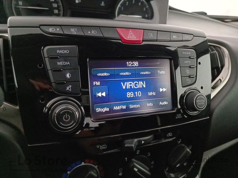 15 - Lancia Ypsilon 1.2 mya 69cv