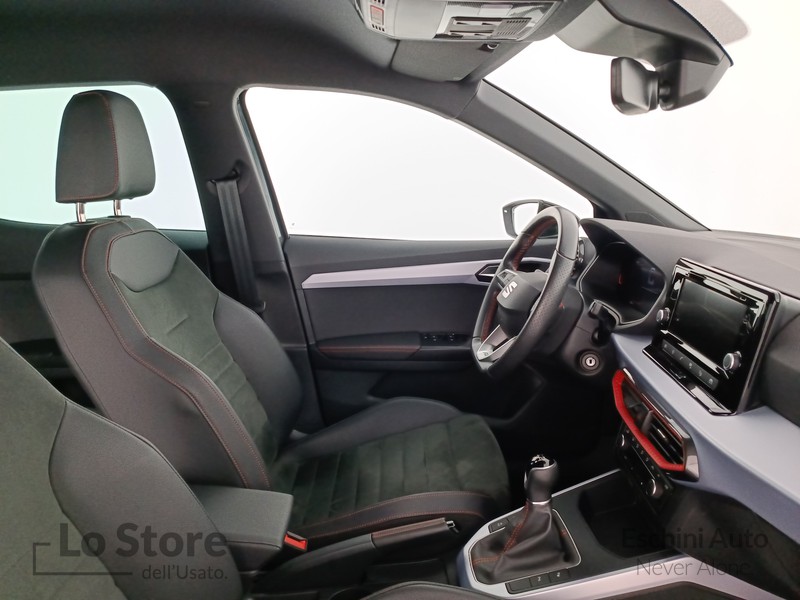 11 - Seat Arona 1.0 ecotsi fr 110cv