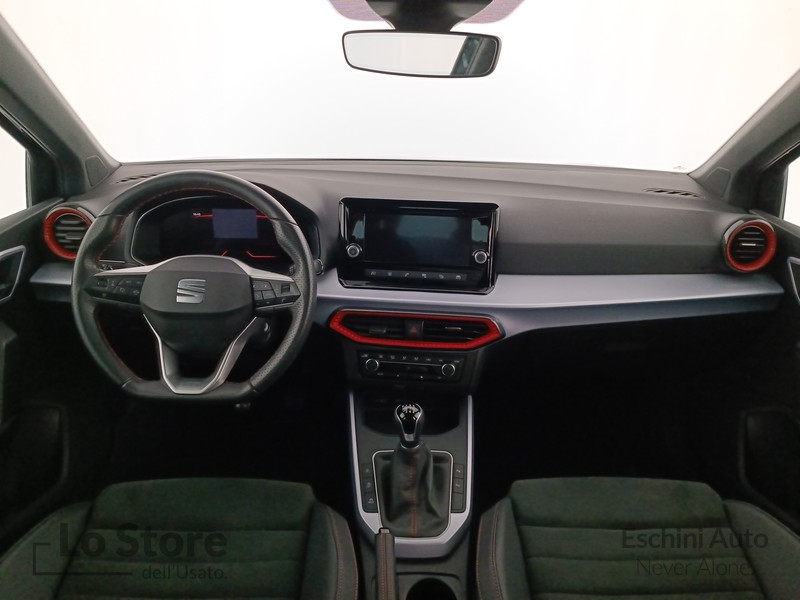 12 - Seat Arona 1.0 ecotsi fr 110cv