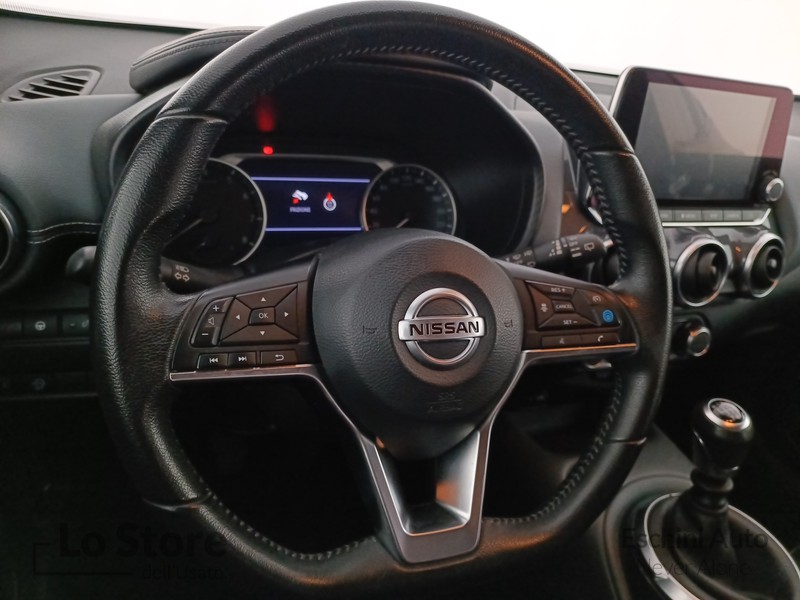 13 - Nissan Juke 1.0 dig-t visia 117cv