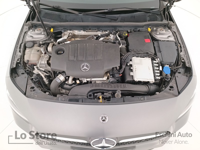 24 - Mercedes-Benz Classe A 180 d executive auto