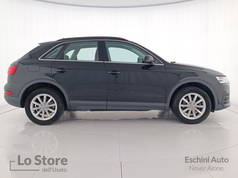 3 - Audi Q3 2.0 tdi 150cv s-tronic