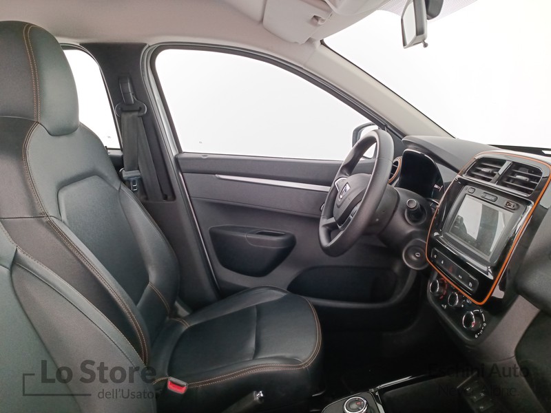 11 - Dacia Spring comfort electric 45